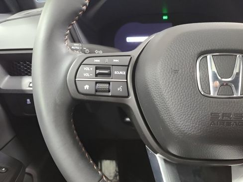 Used 2024 Honda CR-V Sport image 29