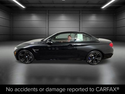 Used 2015 BMW M4 Convertible image 3