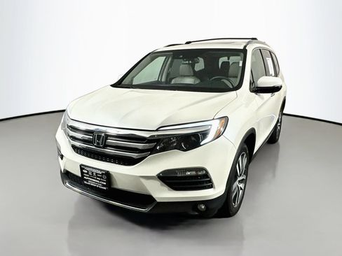 Used 2018 Honda Pilot Elite image 3