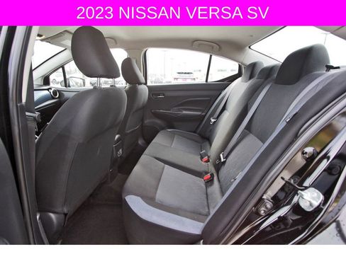 Used 2023 Nissan Versa SV image 9