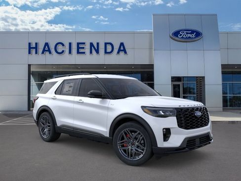 New 2026 Ford Explorer ST-Line w/ ST-Line Street Pack RWD image 7