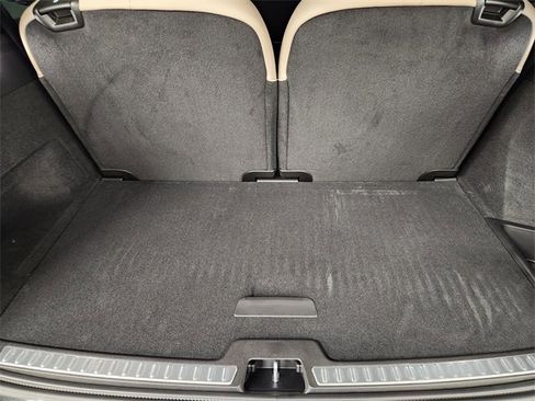 New 2026 Volvo XC90 B6 Plus w/ Protection Package Premier image 34