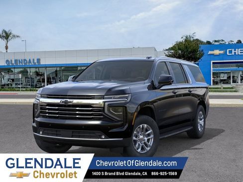 New 2026 Chevrolet Suburban LT w/ Comfort Package RWD image 6