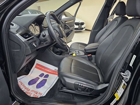 Used 2021 BMW X1 sDrive28i w/ Premium Package image 18