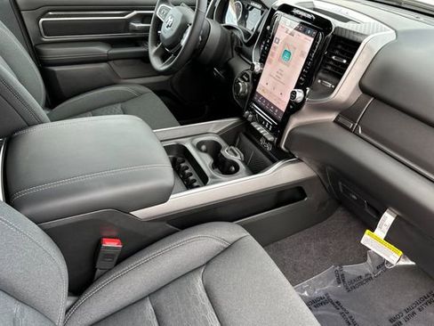 New 2026 RAM 1500 Big Horn AWD/4WD image 14