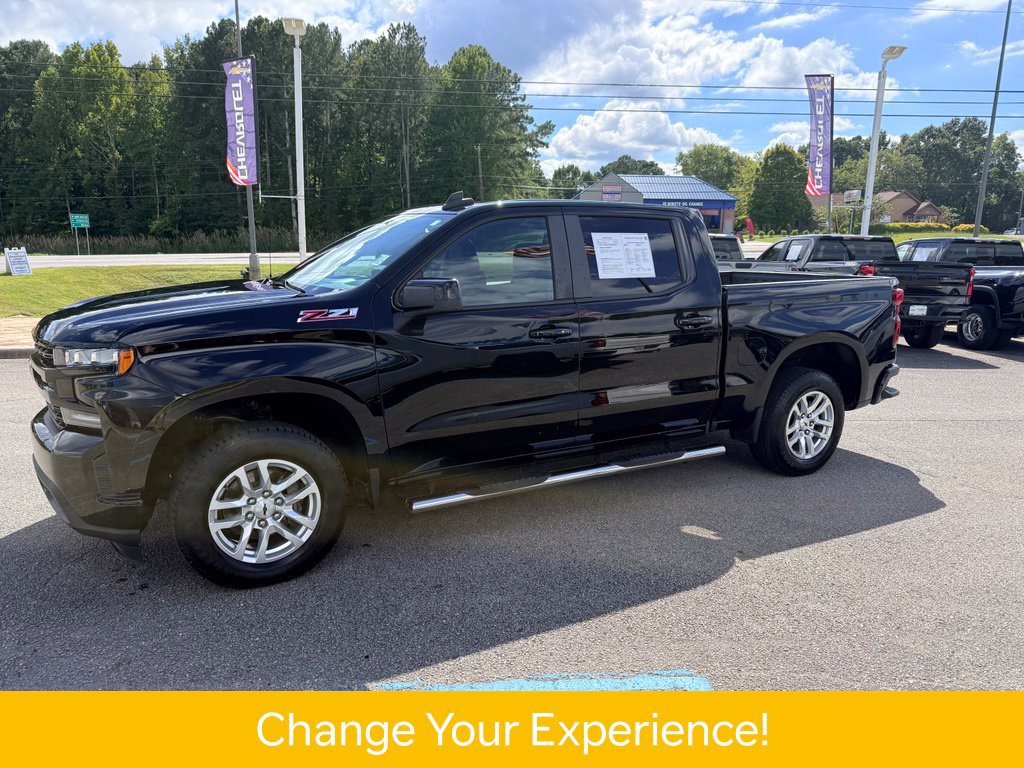 Used 2020 Chevrolet Silverado 1500 RST AWD/4WD image 2