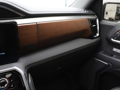 Used 2022 GMC Sierra 1500 Denali w/ Denali Reserve Package image 37