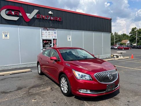 Used 2014 Buick LaCrosse image 8