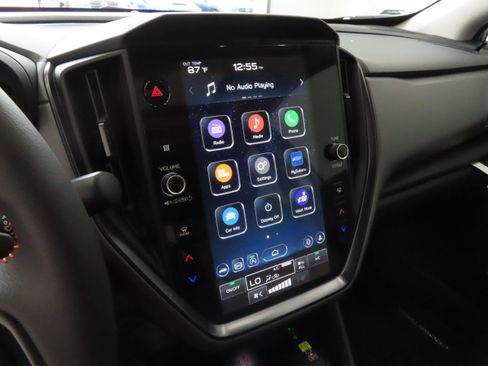 New 2025 Subaru Crosstrek 2.5i Limited w/ Crosstrek Mirror Package image 18