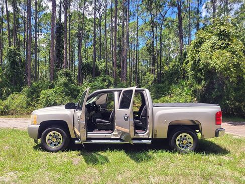 Used 2008 Chevrolet Silverado 1500 LS w/ Towing Package RWD image 10