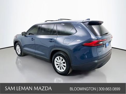 Used 2024 Toyota Grand Highlander XLE image 5