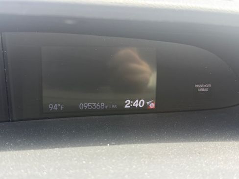 Used 2014 Honda Civic EX image 9
