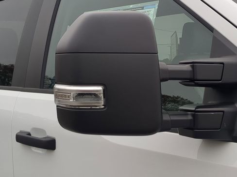 New 2025 Ford F450 4x4 Crew Cab Super Duty image 10