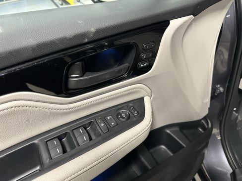 New 2026 Honda Odyssey Touring image 18