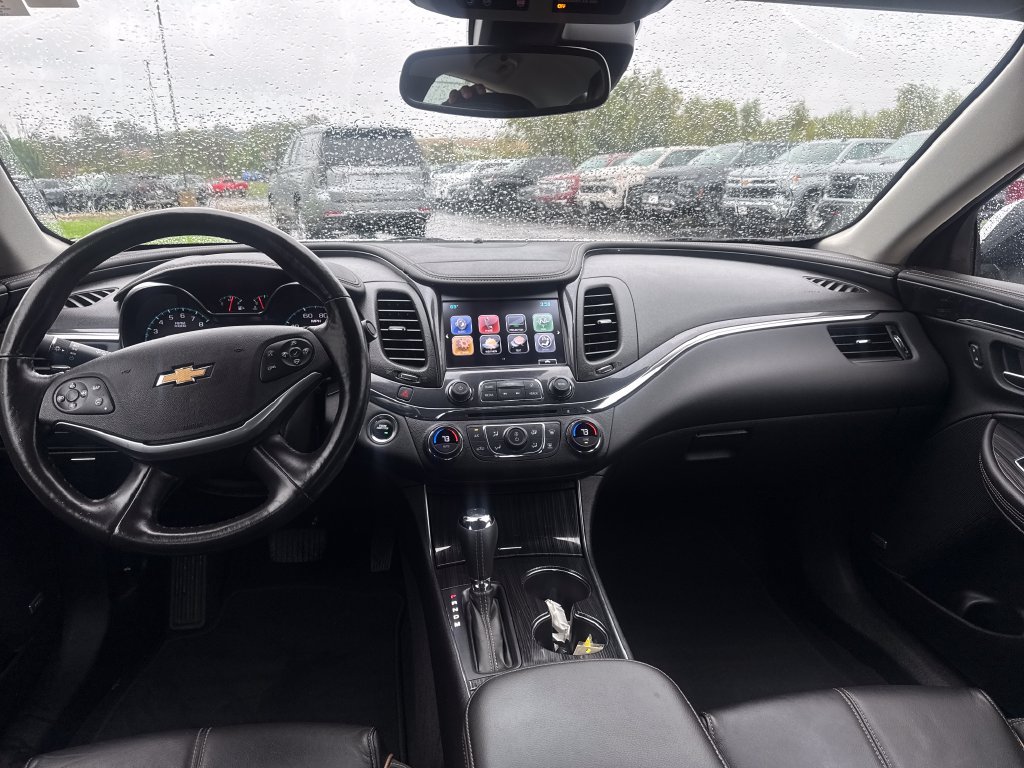 Certified 2018 Chevrolet Impala Premier w/ Premier Confidence Package FWD image 11