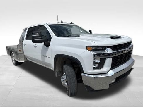 Used 2021 Chevrolet Silverado 3500 LT w/ Convenience Package AWD/4WD image 3