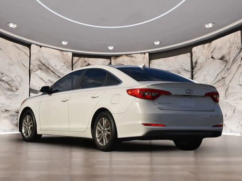 Used 2016 Hyundai Sonata SE w/ Cargo Package image 11