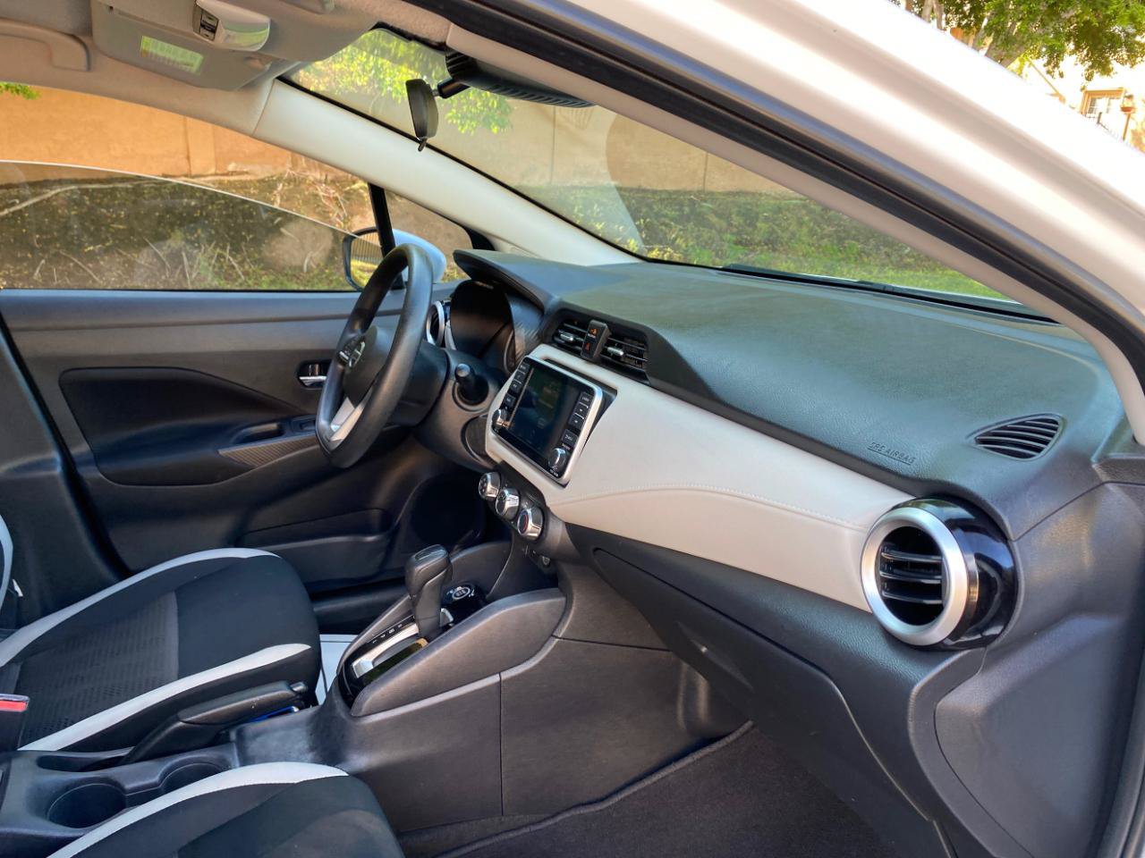 Used 2022 Nissan Versa SV FWD image 46