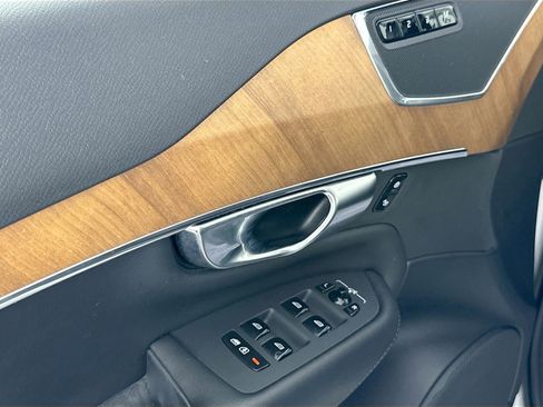 Certified 2023 Volvo XC90 B6 Plus w/ Protection Package Premier image 18