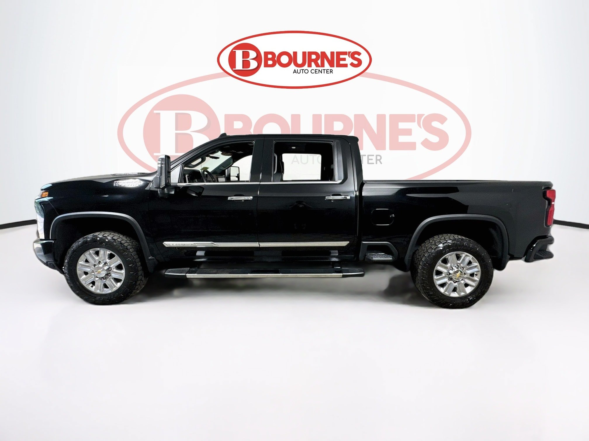 Used 2025 Chevrolet Silverado 3500 High Country w/ High Country Premium Package AWD/4WD image 10