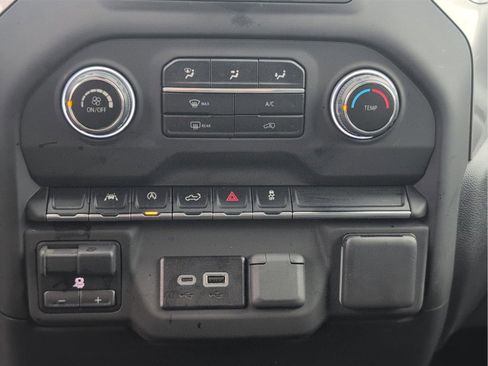 Used 2025 Chevrolet Silverado 1500 Custom w/ LPO, Dark Essentials Package image 20