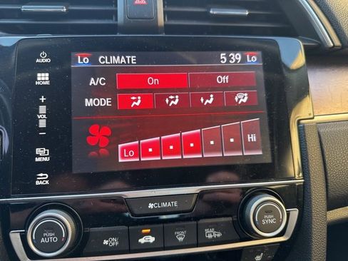 Used 2018 Honda Civic Touring image 15