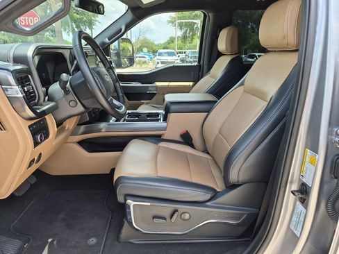 Used 2023 Ford F250 Lariat w/ Chrome Package AWD/4WD image 18