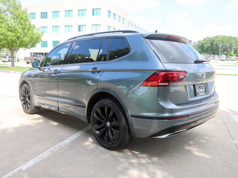 Used 2020 Volkswagen Tiguan SE R-Line image 5