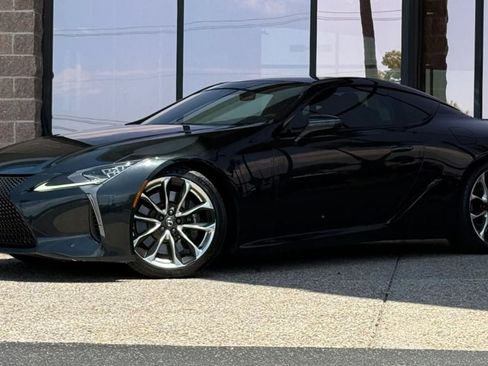 Used 2018 Lexus LC 500 Coupe w/ Sport Package RWD image 3