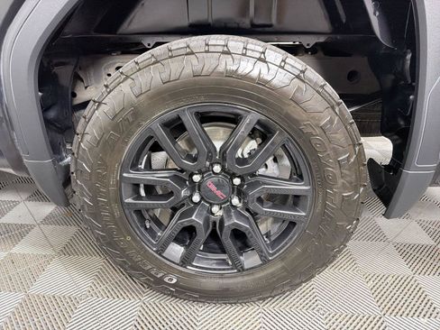Used 2024 GMC Sierra 1500 Elevation AWD/4WD image 17
