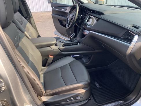 Used 2024 Cadillac XT5 Premium Luxury image 32