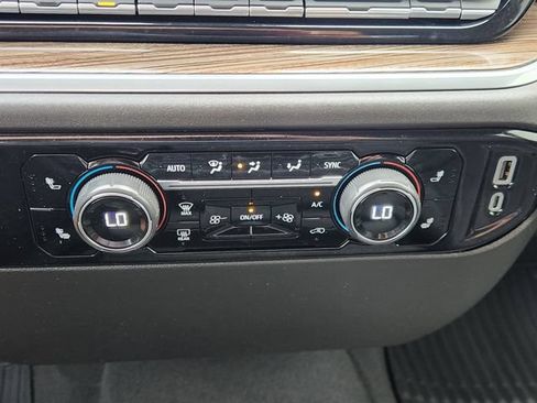 Used 2024 Chevrolet Silverado 1500 LT RWD image 22