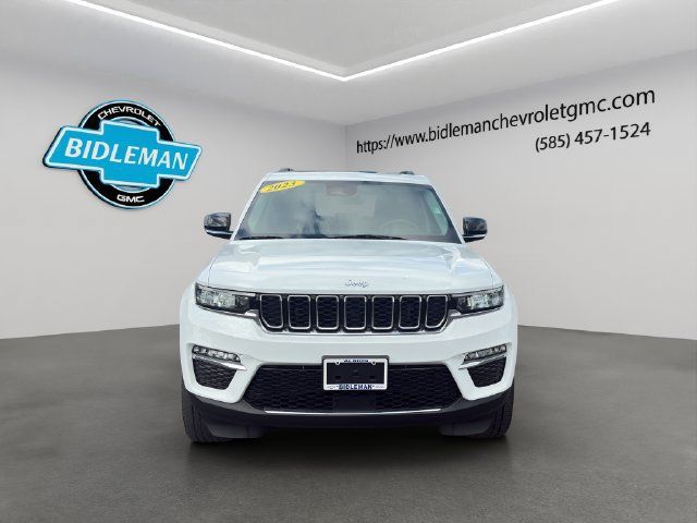 Used 2023 Jeep Grand Cherokee 4WD 4xe image 2