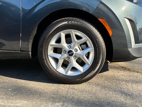 Used 2025 Kia Soul LX w/ LX Technology Package image 28