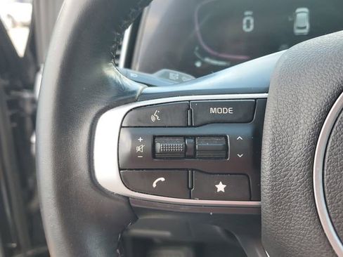 Certified 2024 Kia Sportage EX image 22
