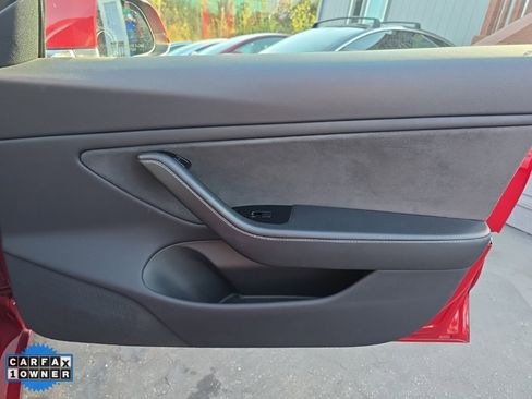 Used 2019 Tesla Model 3 Standard Range Plus image 70