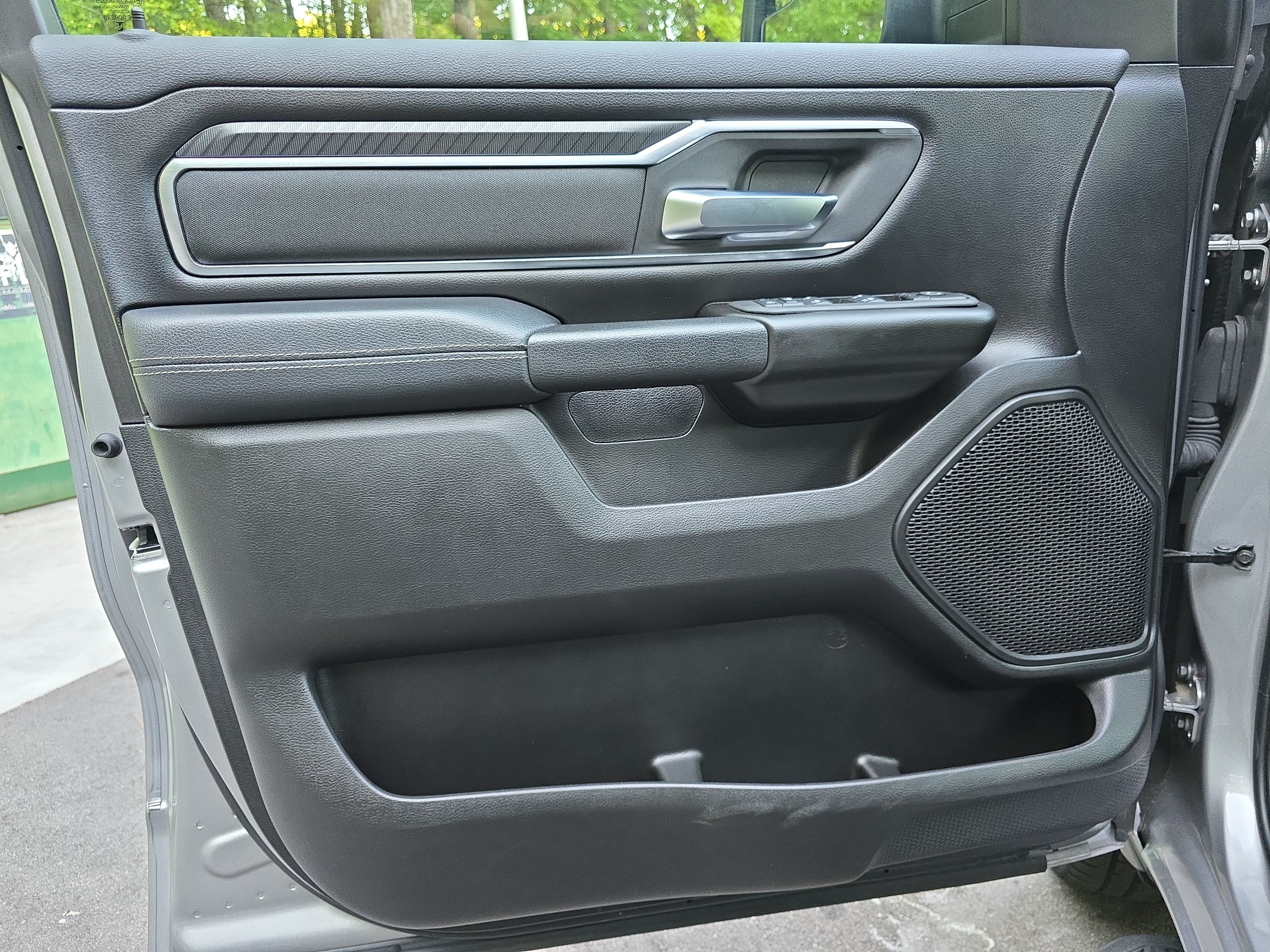 Used 2025 RAM 1500 Big Horn AWD/4WD image 27