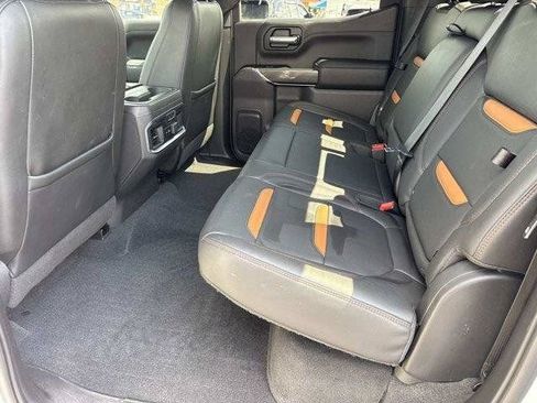 Used 2020 GMC Sierra 1500 AT4 w/ AT4 Premium Package AWD/4WD image 14