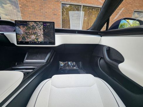 Used 2023 Tesla Model S Plaid AWD/4WD image 57