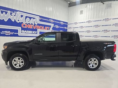 Used 2021 Chevrolet Colorado LT w/ LT Convenience Package image 4