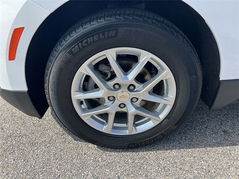 Used 2022 Chevrolet Equinox LT image 30