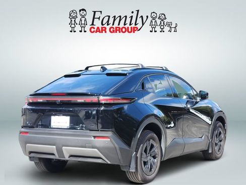 Certified 2026 Toyota C-HR AWD/4WD image 4
