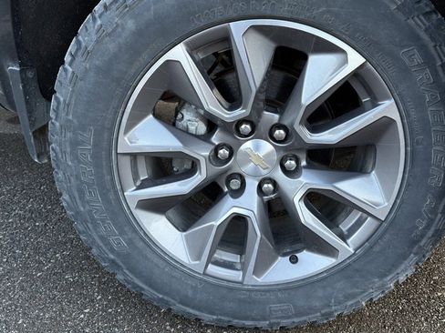 Used 2020 Chevrolet Silverado 1500 LT w/ All-Star Edition image 19