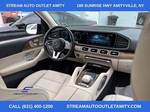 Used 2022 Mercedes-Benz GLS 450 4MATIC image 27
