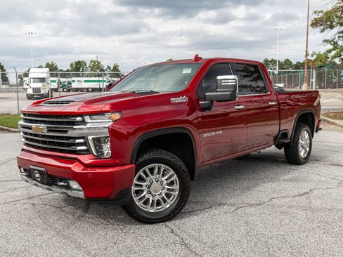 Used 2023 Chevrolet Silverado 2500 High Country w/ Z71 Off-Road Package image 2