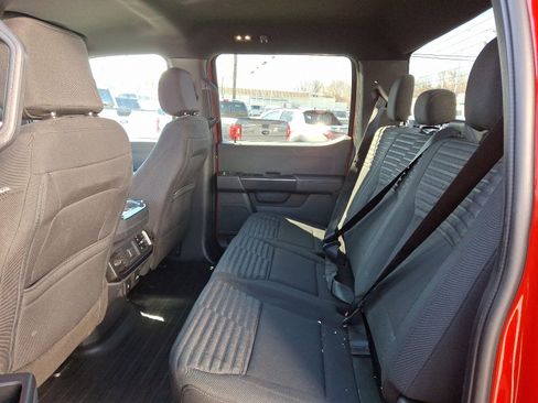 Certified 2022 Ford F150 XL w/ STX Appearance Package image 11