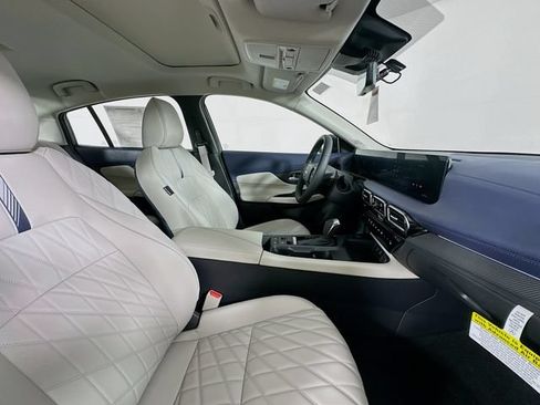 New 2026 Nissan Sentra SL w/ Floor Mat Package FWD image 26