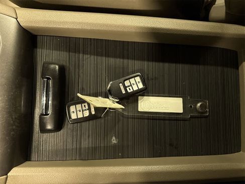 Used 2019 Honda Pilot EX-L image 34