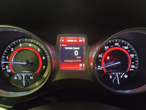 Used 2019 Dodge Journey SE FWD image 23