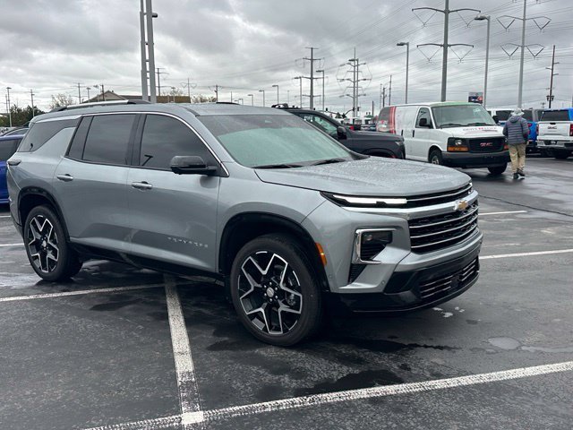 Certified 2026 Chevrolet Traverse High Country AWD/4WD image 9